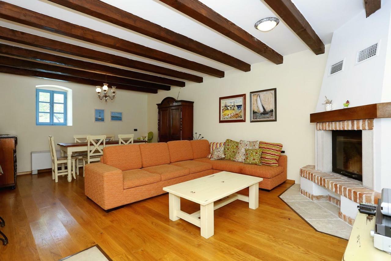 Olive'S Hug Villa Poljana  Bagian luar foto